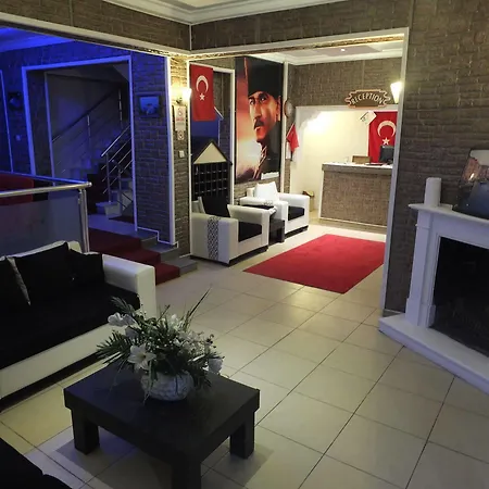 Ada Butik * Κουσάντασι