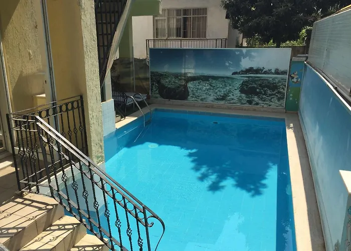 Ada Butik Apart Otel Kuşadası