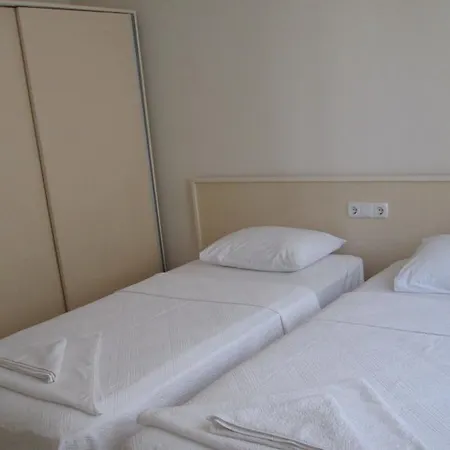 Ada Butik Aparthotel *
