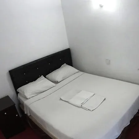 Ada Butik 쿠사다시