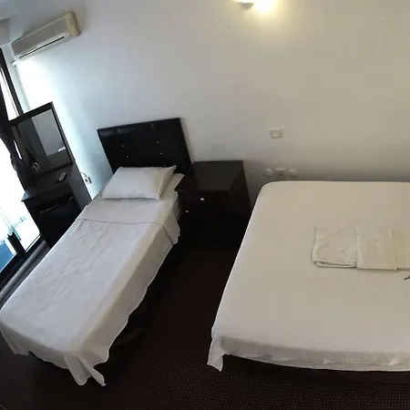 Ada Butik * Kusadası